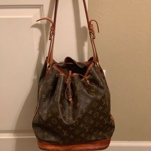 Authentic Louis Vuitton Monogram Noé Handbag